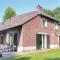 Six-Bedroom Holiday Home in Overloon Foto: Six-Bedroom Holiday Home in Overloon