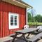 2 Bedroom Beautiful Home In Linneryd