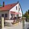 Six-Bedroom Holiday Home in Siofok Foto: Six-Bedroom Holiday Home in Siofok