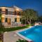 Villa Lucmar - swimming pool - Podglavica