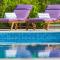 Villa Lucmar - swimming pool - Podglavica