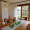 4 Bedroom Amazing Home In Trensum - Trensum