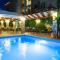 Neda Hotel