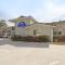 Americas Best Value Inn Oxnard-Port Hueneme - ميناء هوينيميه