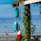 Foto: Sea Dweller An Ocean Front Qualicum Beach 3BR Home on Judges Row