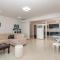 Villa Confido - Luxury 3BR Apartment with Private Pool near Trogir