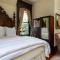 Cedar Crest Inn