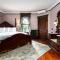 Cedar Crest Inn