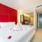 Alfresco Phuket Hotel