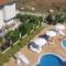 Perla Del Mar Aparthotel