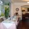 Hatsue Guest House - Camberley