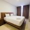 Best Choice Modern 2BR LAvenue Apartment By Travelio