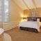 Carriage House Inn