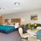 Fairway Motor Inn