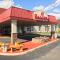 Ramada by Wyndham Albert Lea - ألبرت ليا