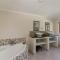 Eastbrook River Self Catering Cottages