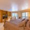 Beautiful 3500sf Lake Tahoe Home W/ Open Layout - Zephyr Cove