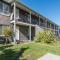 Spacious, Soaring Ceilings, Near Downtown MV, GOOG