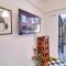 Plaka Elegant Apartment