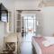 Foto: Hara Studios and Apartments 72/157