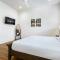 Hosteeva 3 BR Cottage Close to St Charles 5 m Ride to FQ