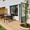 Easy Livin Apartment Hotel