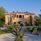Zigos Hotel