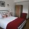 The Crown Lodges
