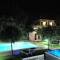 Villa Praiola - Exclusive seafacing mansion with pool and Jacuzzi