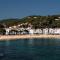 Beach Apartment in the heart of Tamariu