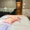 LaForet inn 303 