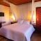 Jacaranda Lake Elementaita Lodge