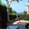 Sea Side House Kourouta