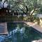 Tuskers Bush Lodge B&B