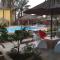 Calabash Apartment-Hotel