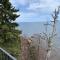Cliff Dweller on Lake Superior - Tofte