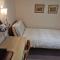 Hatsue Guest House - Camberley