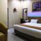 Hotel Grand Royal