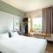 B&B Hôtel Creil Chantilly photo 8