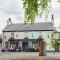 Hylands Burren Hotel