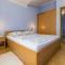 Apartments by the sea Selce, Crikvenica - 5367