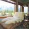 Foto: Fenwick Vacation Rental Glorious Mountain 2 Bedroom 22/27