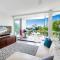 Little Cove Apt, Spectacular View, Pool