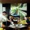 AONE Hotel
