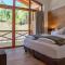 Skylodge Alpine Homes