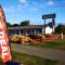 Colonial Lodge Motel