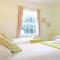 Bury Villa - 7 bedrooms sleeping 18 guests - Gosport