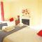 Bury Villa - 7 bedrooms sleeping 18 guests - Gosport