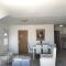 Veselinka Apartments & Rooms
