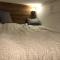 Alpe dHuez Le Majestic 2 skis aux pied